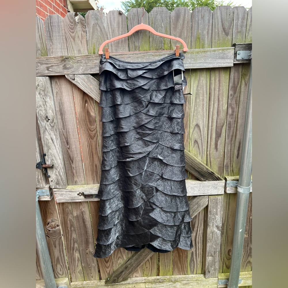 Adrianna Papell Charcoal Layered long Skirt - Picture 2 of 9